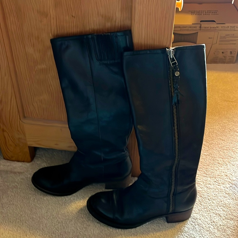 Lucky Brand Black Rachel Riding Boot size 8M